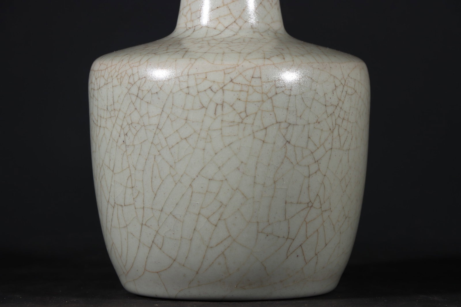 A Exquisite Ru Yao Vase - 4