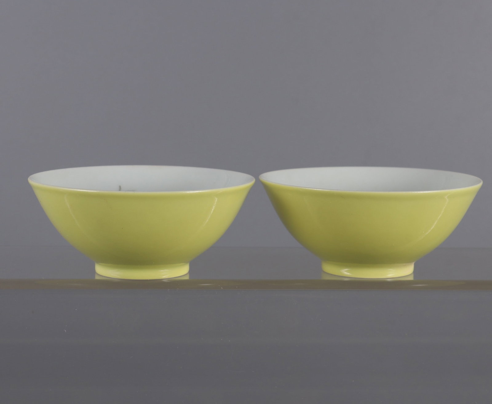 A pair of Exquisite Lemon Yellow Glazed Flower and Bird Pattern Cup: A pair of Exquisite Lemon Yellow Glazed Flower and Bird Pattern Cup,Qing Dynasty, China,Yongzheng Six-character Mark,Size:1.6inx3.5in 一对柠檬黄釉花鸟&#