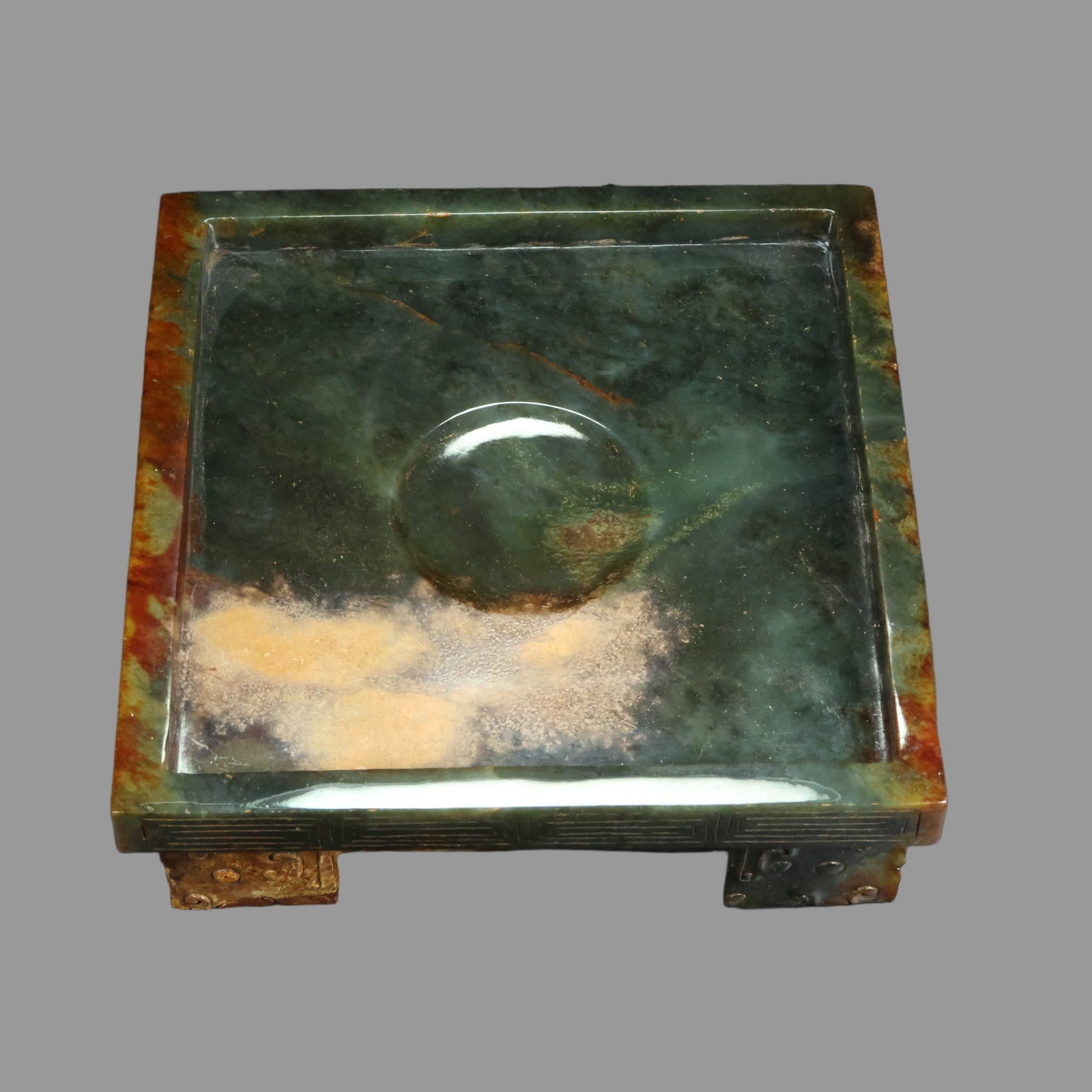 A Exquisite Hotan Jade Four-Leg Inkstone: A Exquisite Hotan Jade Four-Leg Inkstone,Ancient Time, China,With Mark,Size:6.3inx6.3inx2in,Weight:1892g 和田玉四足砚台,远古时期,ñ