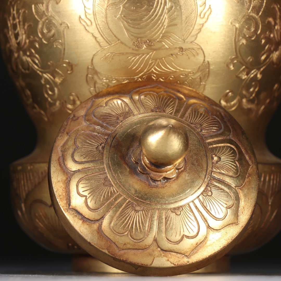A Exquisite Gilt Bronze Buddha Pattern Jar - 3