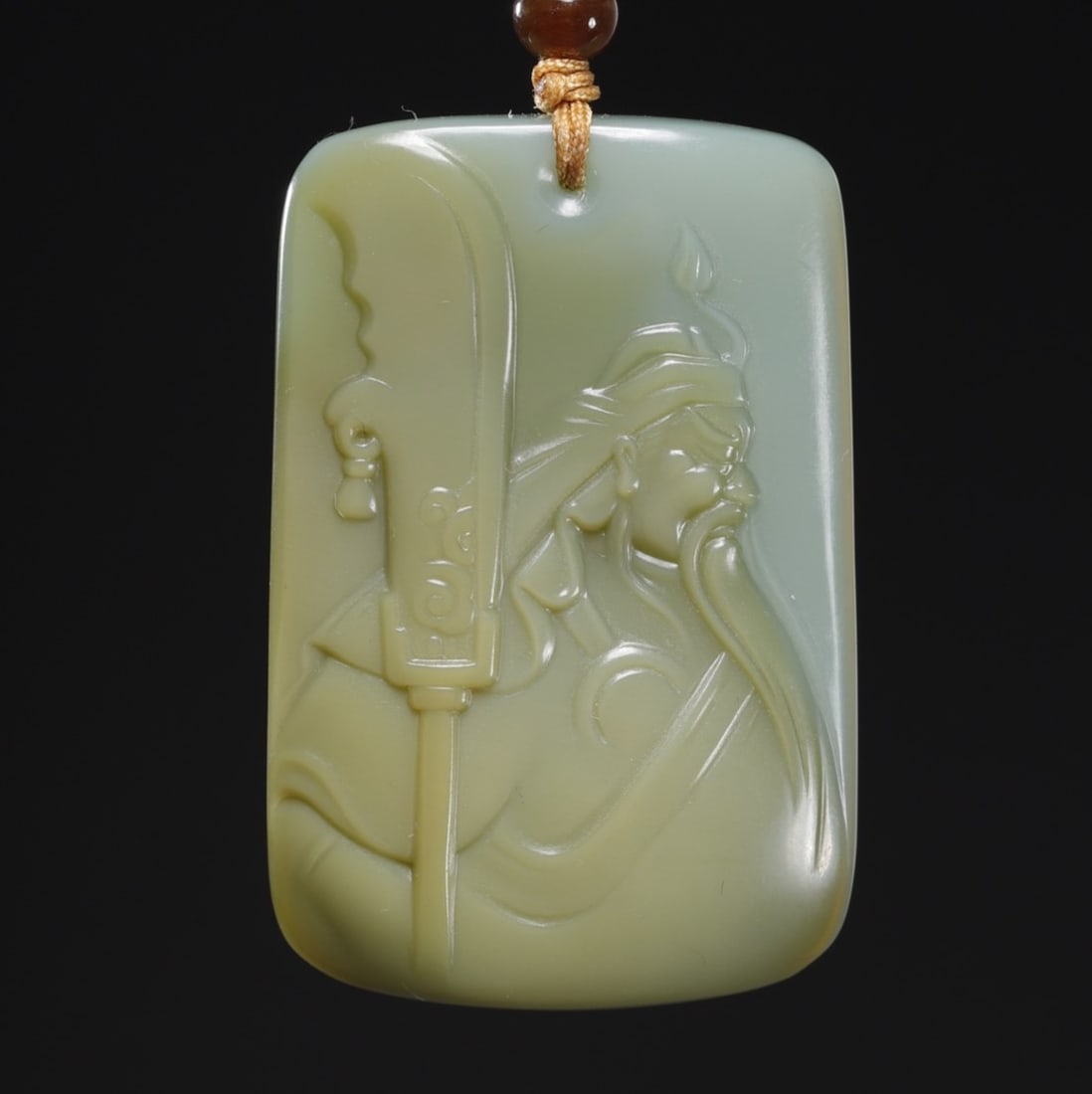 A Exquisite Hotan Jasper Figures Brand: A Exquisite Hotan Jasper Figures Brand,Qing Dynasty, China,Size:2inx1.3inx0.4in,Weight:31g 和田碧玉人物牌,中国清代