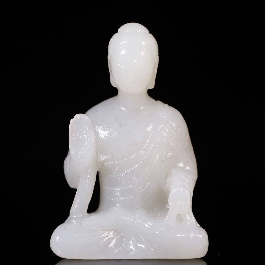 A Exquisite Hotan Jade Buddha statue Ornament: A Exquisite Hotan Jade Buddha statue Ornament,Qing Dynasty, China,Size:1.6inx0.8inx2.4in 和田玉佛像摆件,中国清代