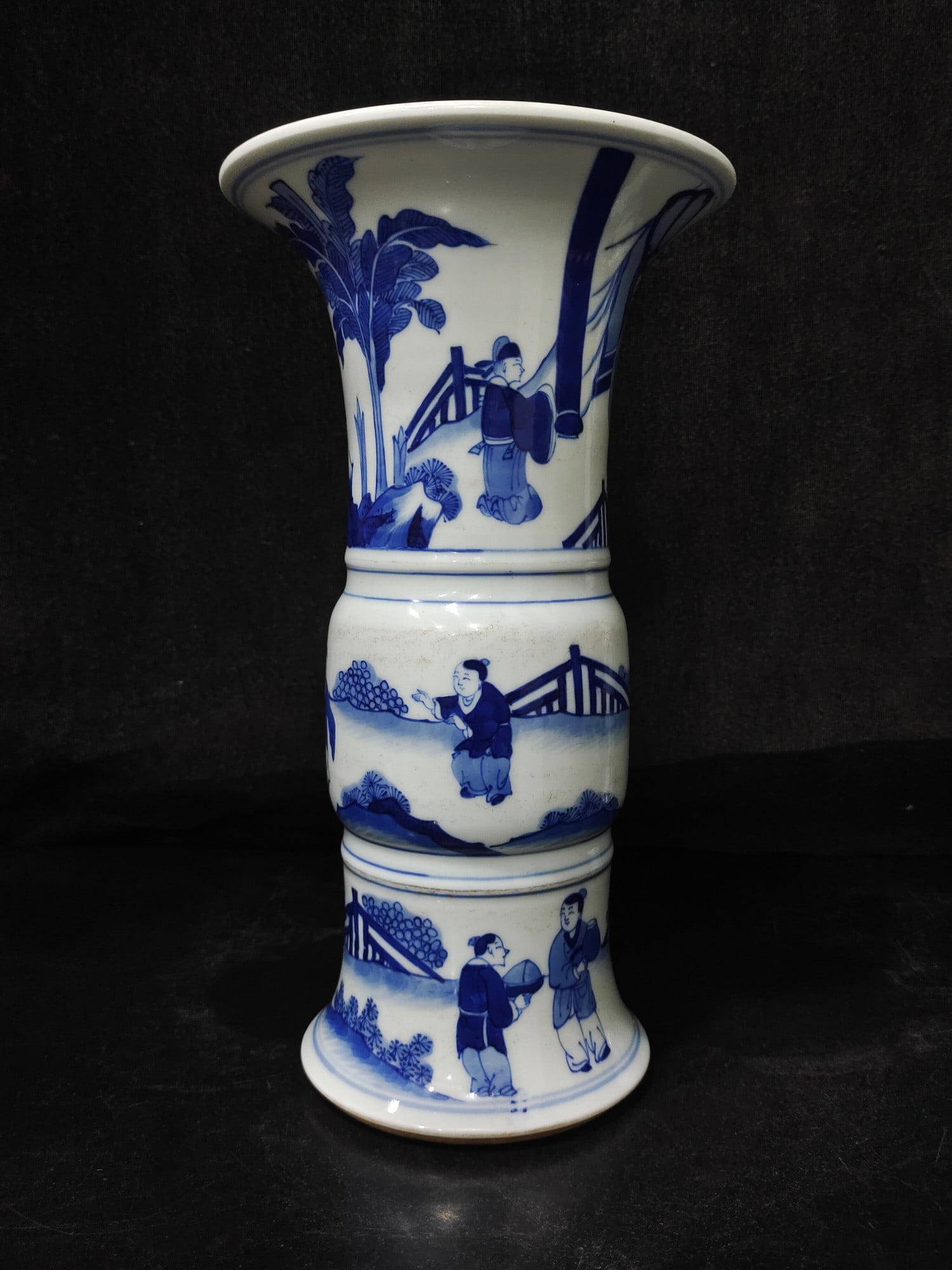 A Exquisite Blue and White Figures Pattern Vase: A Exquisite Blue and White Figures Pattern Vase,Qing Dynasty, China,Kangxi Six-character Mark,Size:10.2inx3.5inx5.9in 青花人物纹瓶,中国清代,
