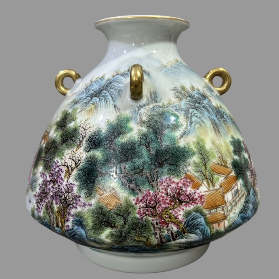 A Exquisite Famille-Rose Landscape Pattern Vase: A Exquisite Famille-Rose Landscape Pattern Vase,Qing Dynasty, China,Yongzheng Six-character Mark,Size:6.9inx8.1in