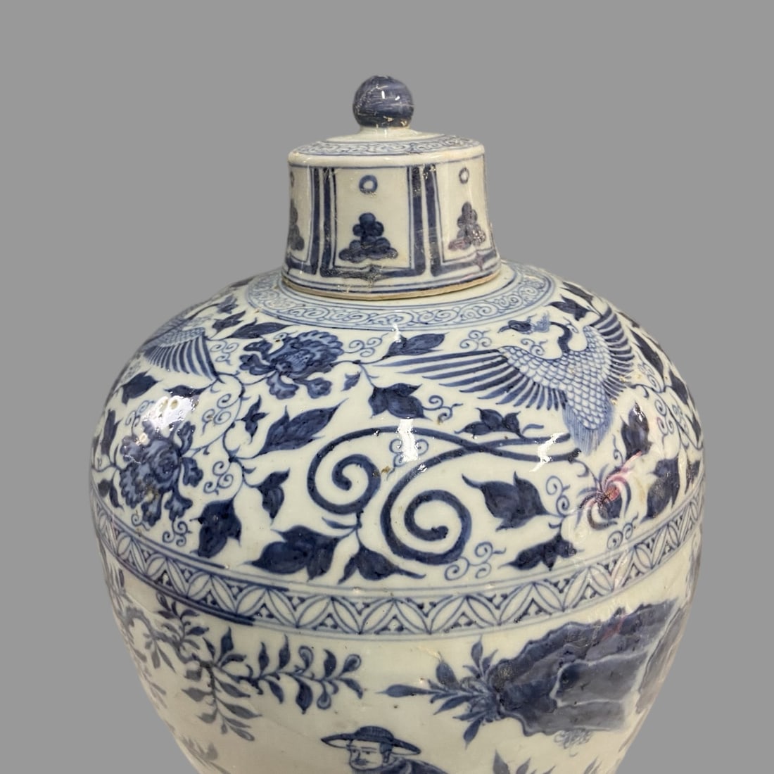 A Exquisite Blue and White Figures Pattern Vase - 4