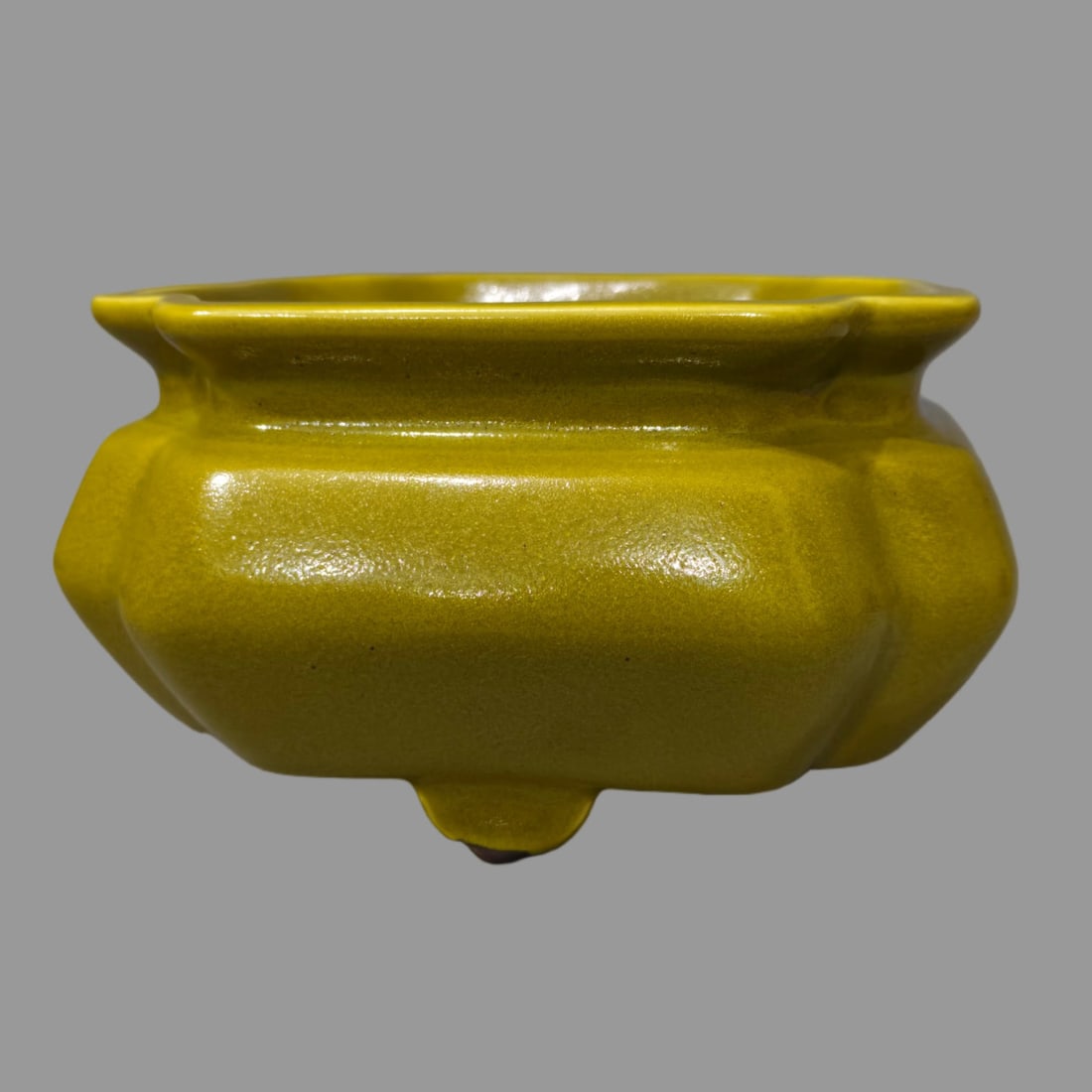 A Exquisite Teadust Glazed Brush Washer - 8
