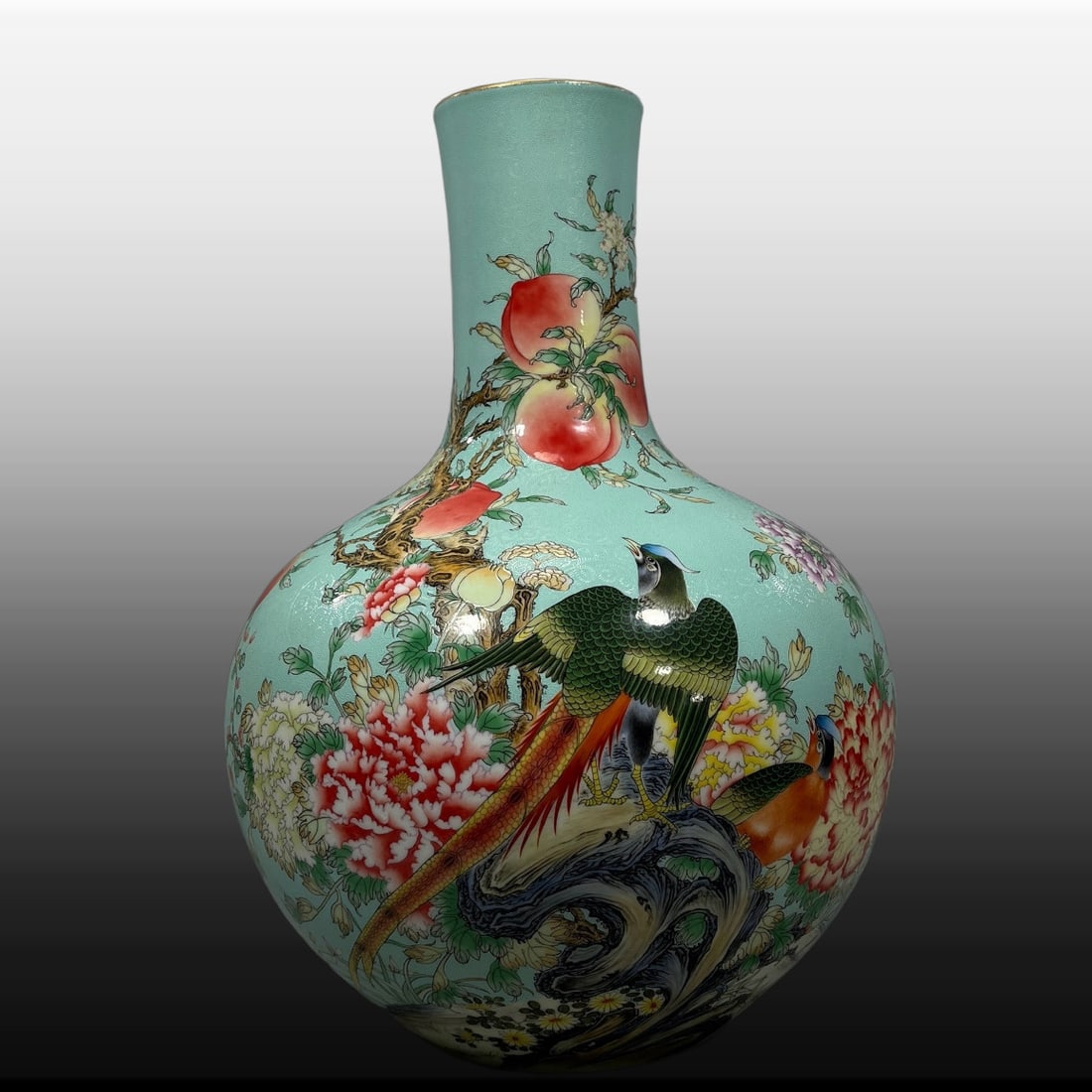 A Exquisite Green Ground Famille-Rose Flower and Bird Pattern Vase: A Exquisite Green Ground Famille-Rose Flower and Bird Pattern Vase,Qing Dynasty, China,Yongzheng Four-character Mark,Size:21.7inx15in