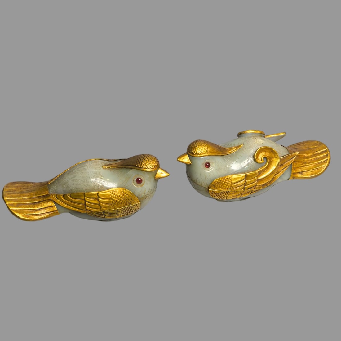 A Exquisite White Jade Gilt Mandarin Duck Ornament: A Exquisite White Jade Gilt Mandarin Duck Ornament,Qing Dynasty, China,Size:5.1inx2inx2.4in,Weight:200g 和田玉鎏金鸳鸯摆件,中国清