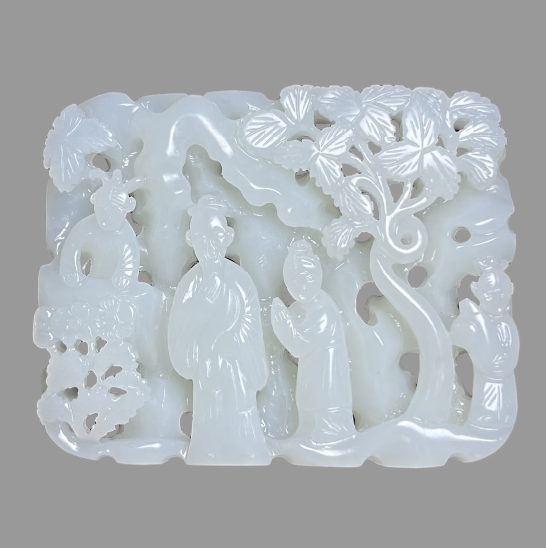 A Exquisite Hotan Jade Character and Story Pattern Jade pendant (1 of 7)