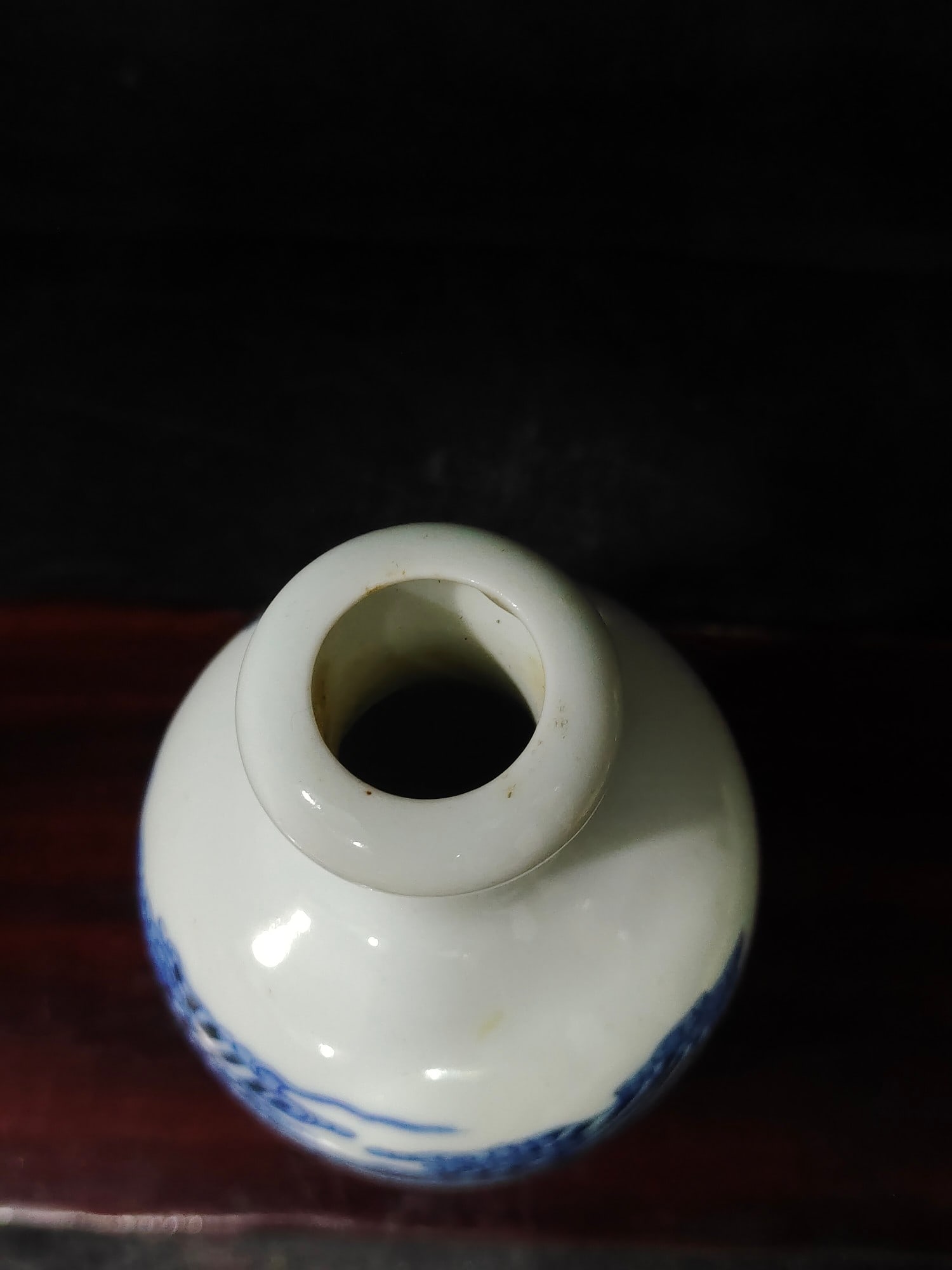 A Exquisite Blue and White Figures Pattern Vase - 3