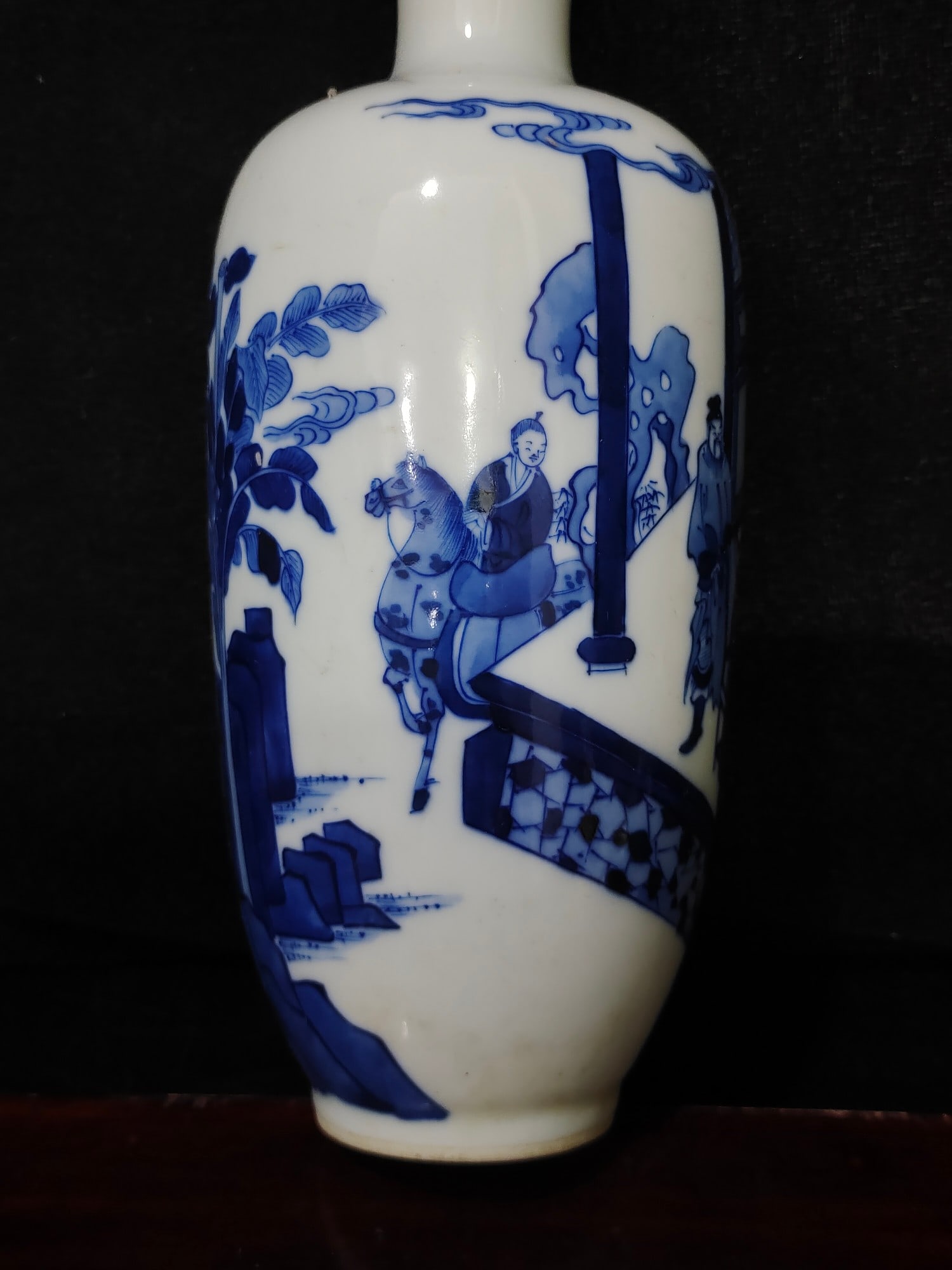 A Exquisite Blue and White Figures Pattern Vase - 7