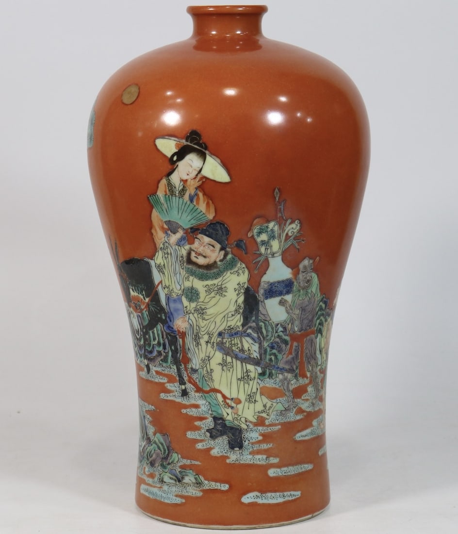 A Exquisite Iron Red Wucai Figures Pattern Vase: A Exquisite Iron Red Wucai Figures Pattern Vase,Qing Dynasty, China,Kangxi Six-character Mark,Size:13.7inx7.3in