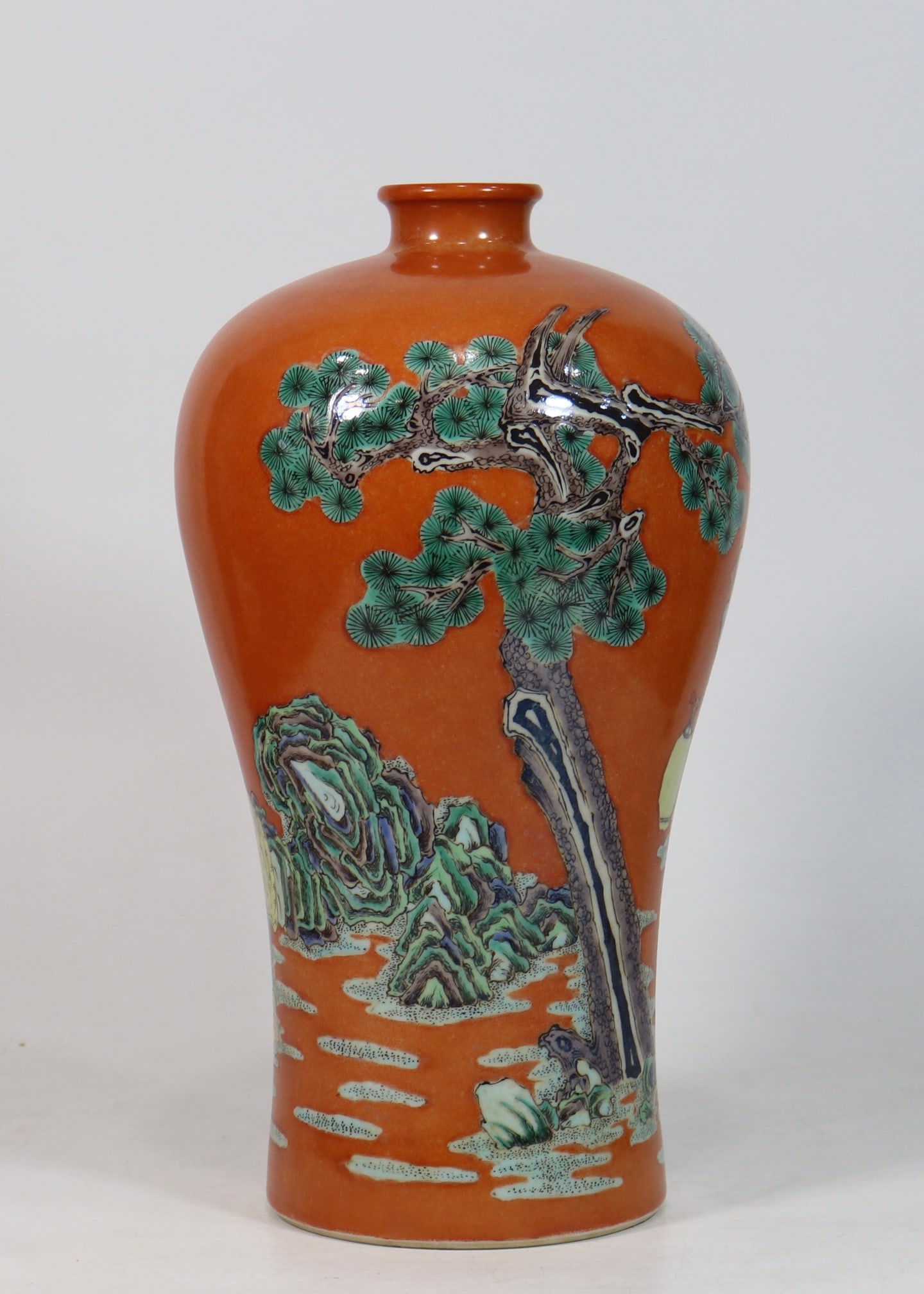A Exquisite Iron Red Wucai Figures Pattern Vase - 3
