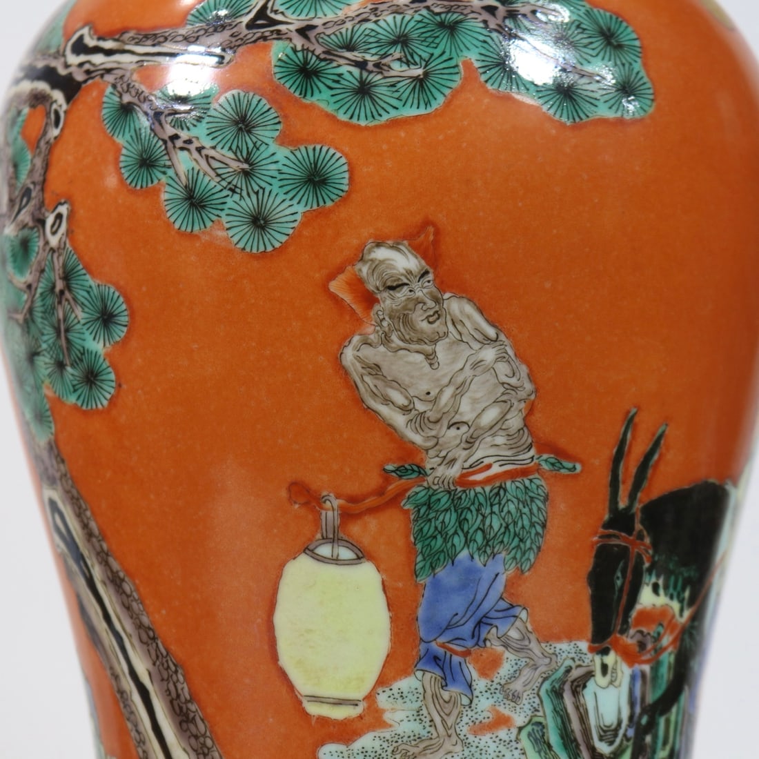 A Exquisite Iron Red Wucai Figures Pattern Vase - 8