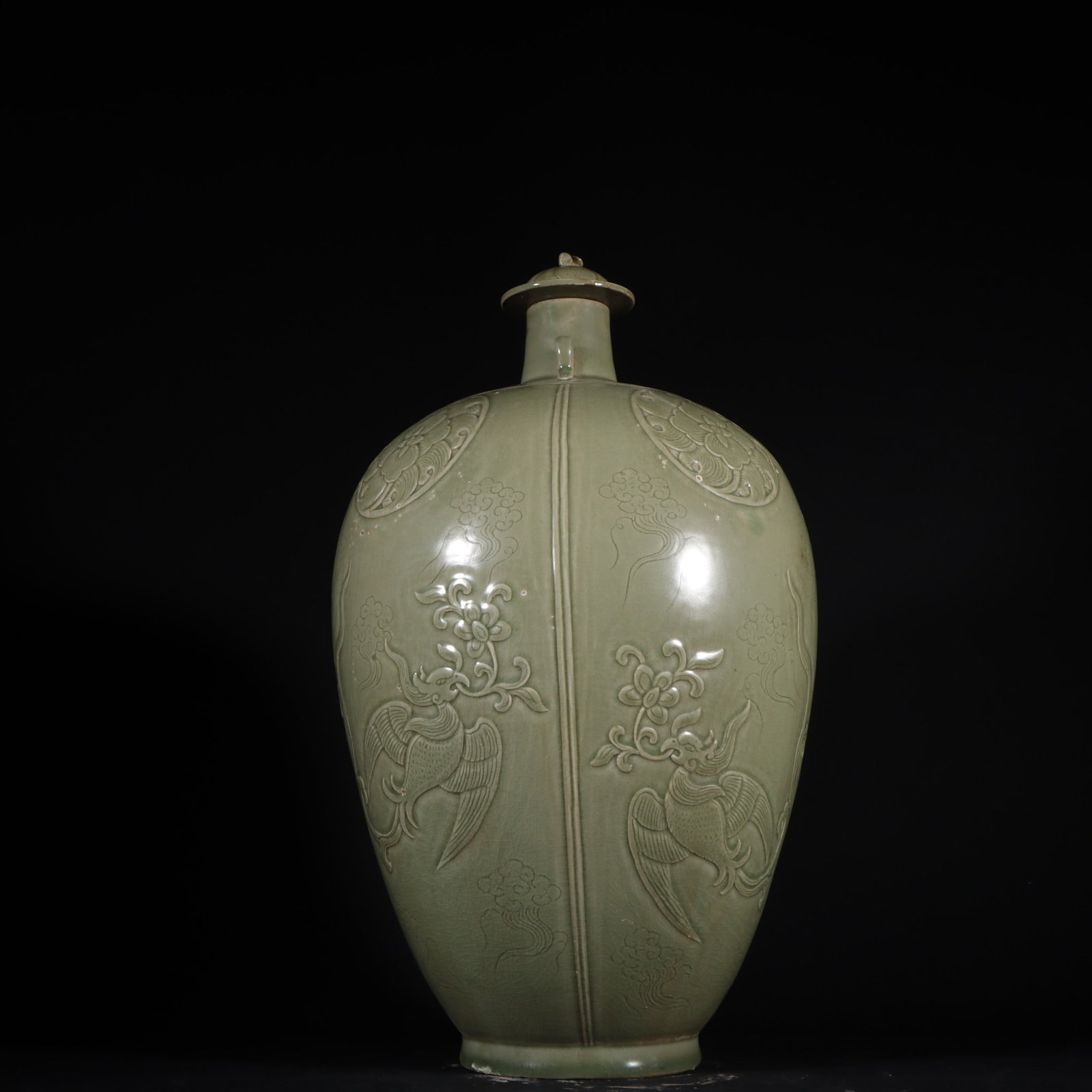 A Exquisite Yue Yao Celadon Phoenix Pattern Vase - 4