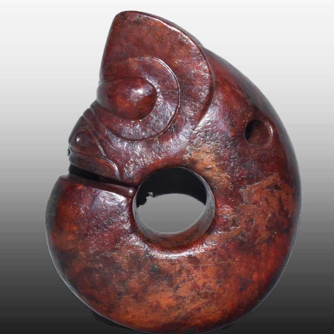 A Exquisite Gaogu Jade Pig Dragon: A Exquisite Gaogu Jade Pig Dragon,Ancient Time, China,Size:3.9inx5in,Weight:680g 高古玉猪龙,远古时期