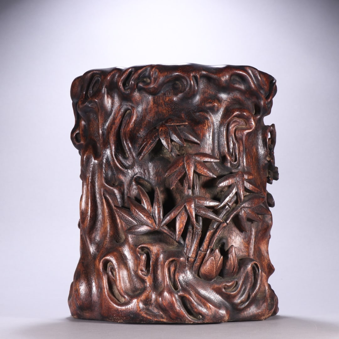 A Exquisite Eaglewood Pine and Bamboo Pattern Brush Pot - 3