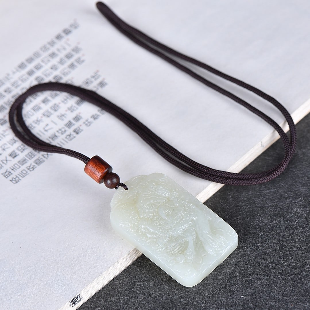 A Exquisite Hotan Jade Auspicious Beast Pattern Pendant: A Exquisite Hotan Jade Auspicious Beast Pattern Pendant,Size:1.3inx2.2in 和田玉招财进宝貔貅吊坠
