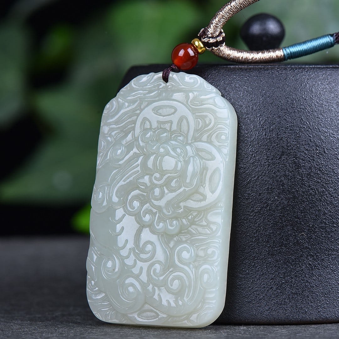 A Exquisite Hotan Jade Auspicious Beast Pattern Pendant - 4