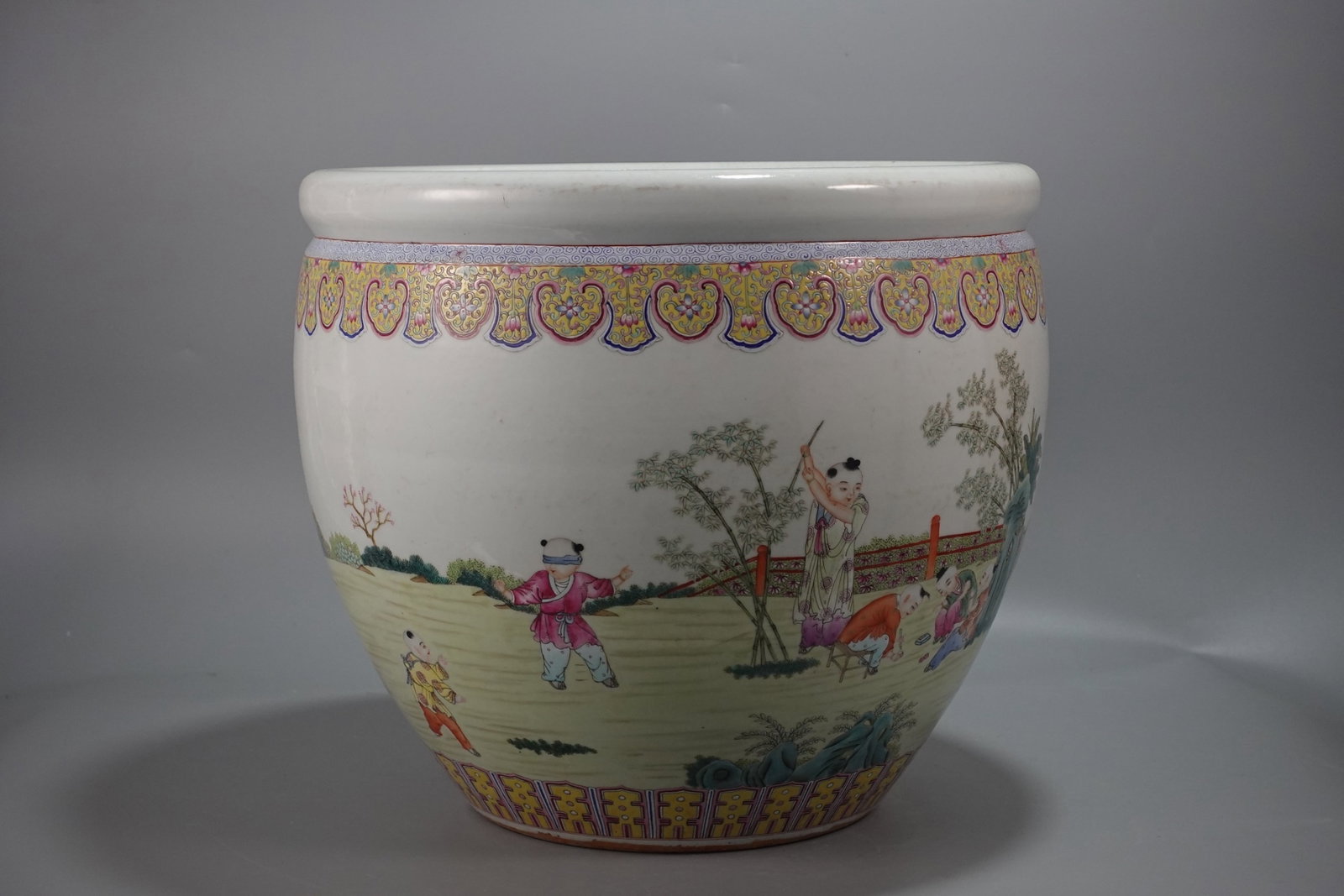 A Rare Famille-Rose Character and Story Pattern Vat: A Rare Famille-Rose Character and Story Pattern Vat,Qing Dynasty,China,Size:14.2inx16.1in 粉彩人物故事纹缸,中国清代