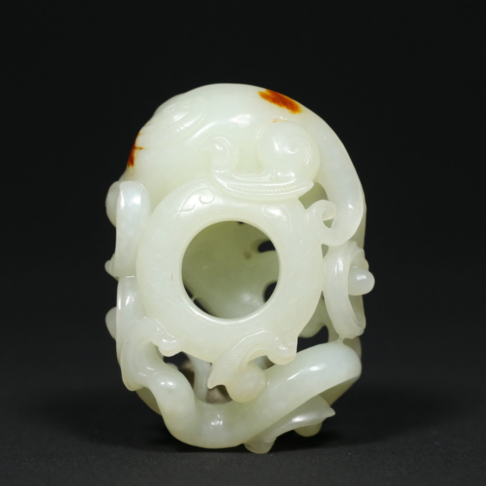An Exquisite White Jade Dragon Pattern Hand Piece - 2
