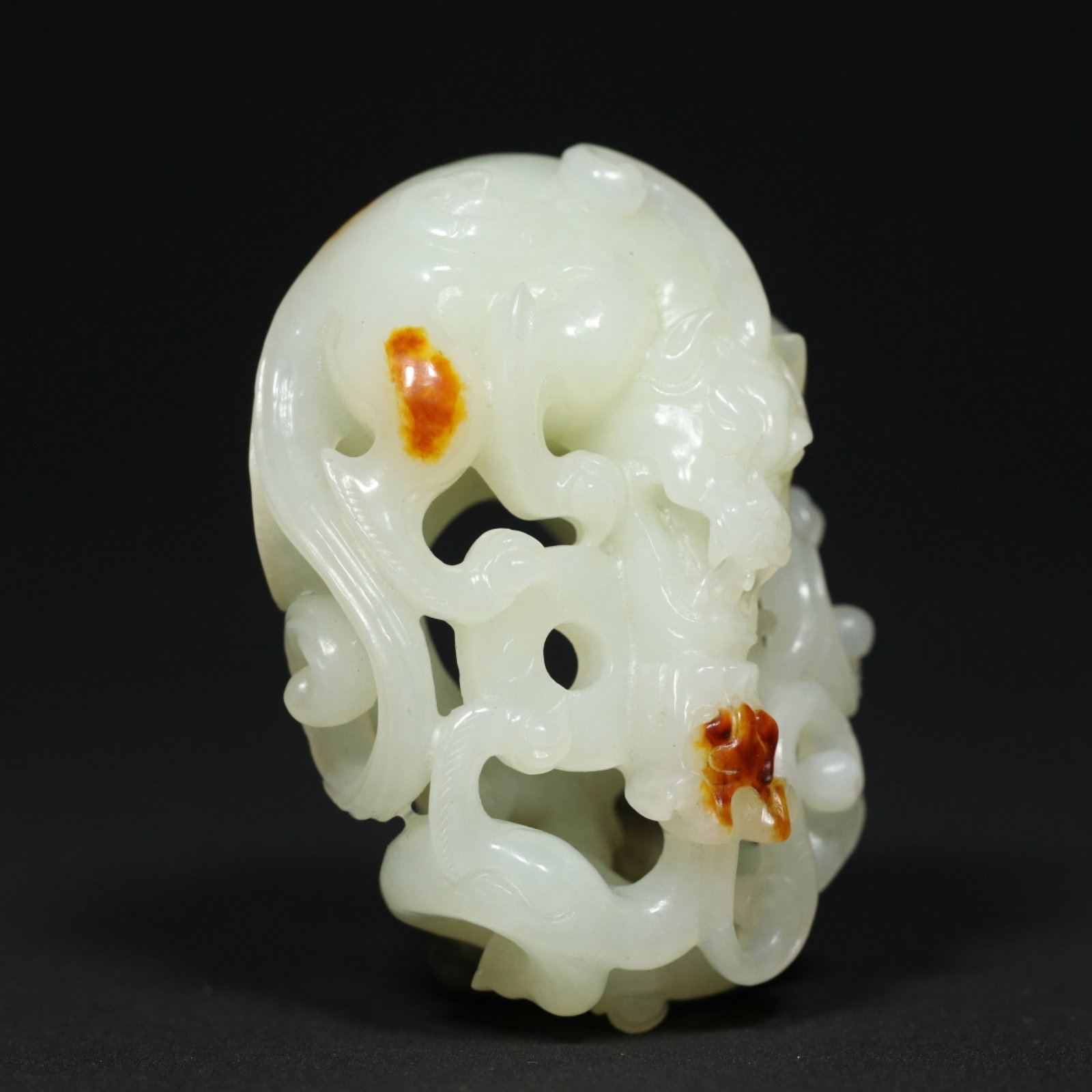 An Exquisite White Jade Dragon Pattern Hand Piece - 4