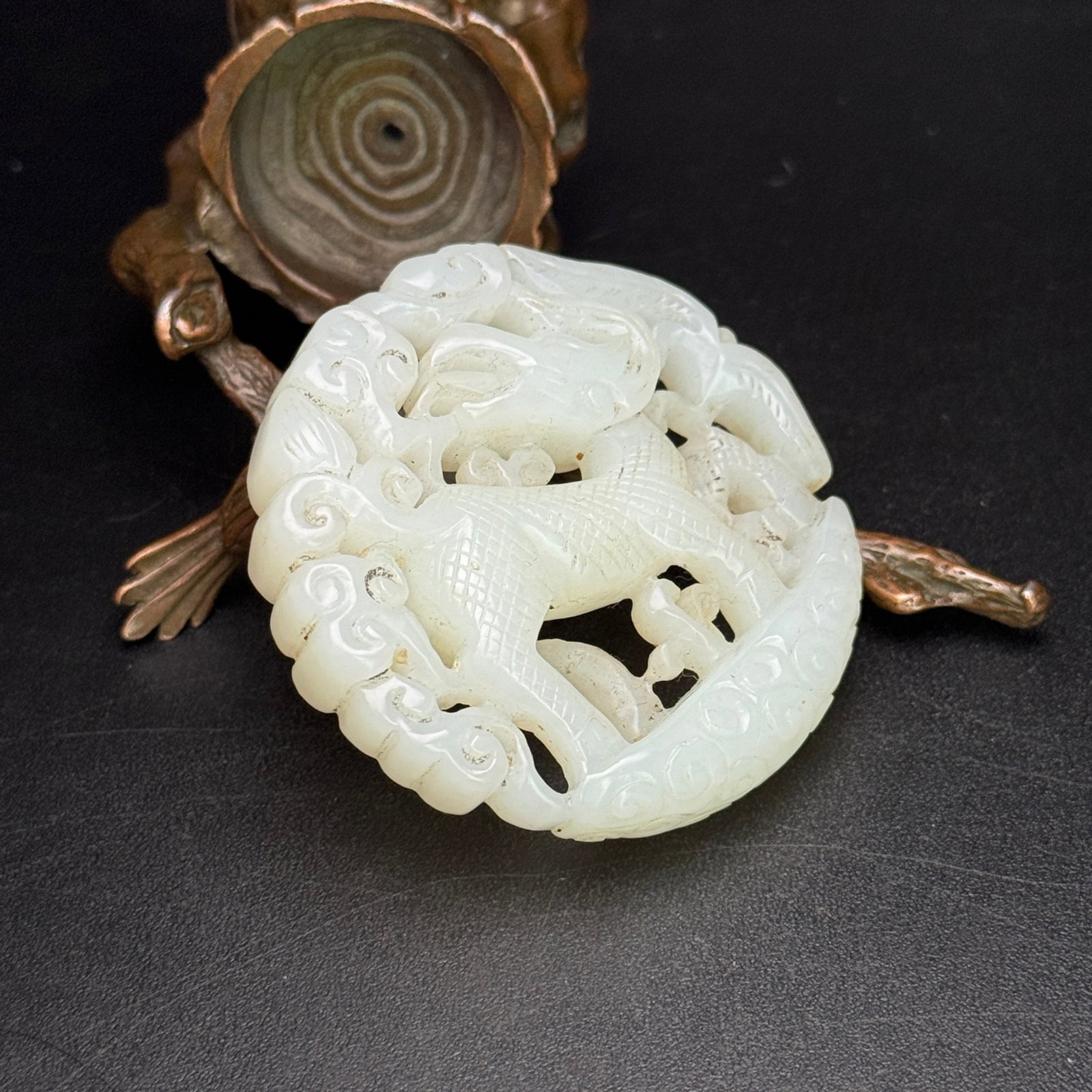 An Exquisite White Jade Kylin Pattern Pendant - 3