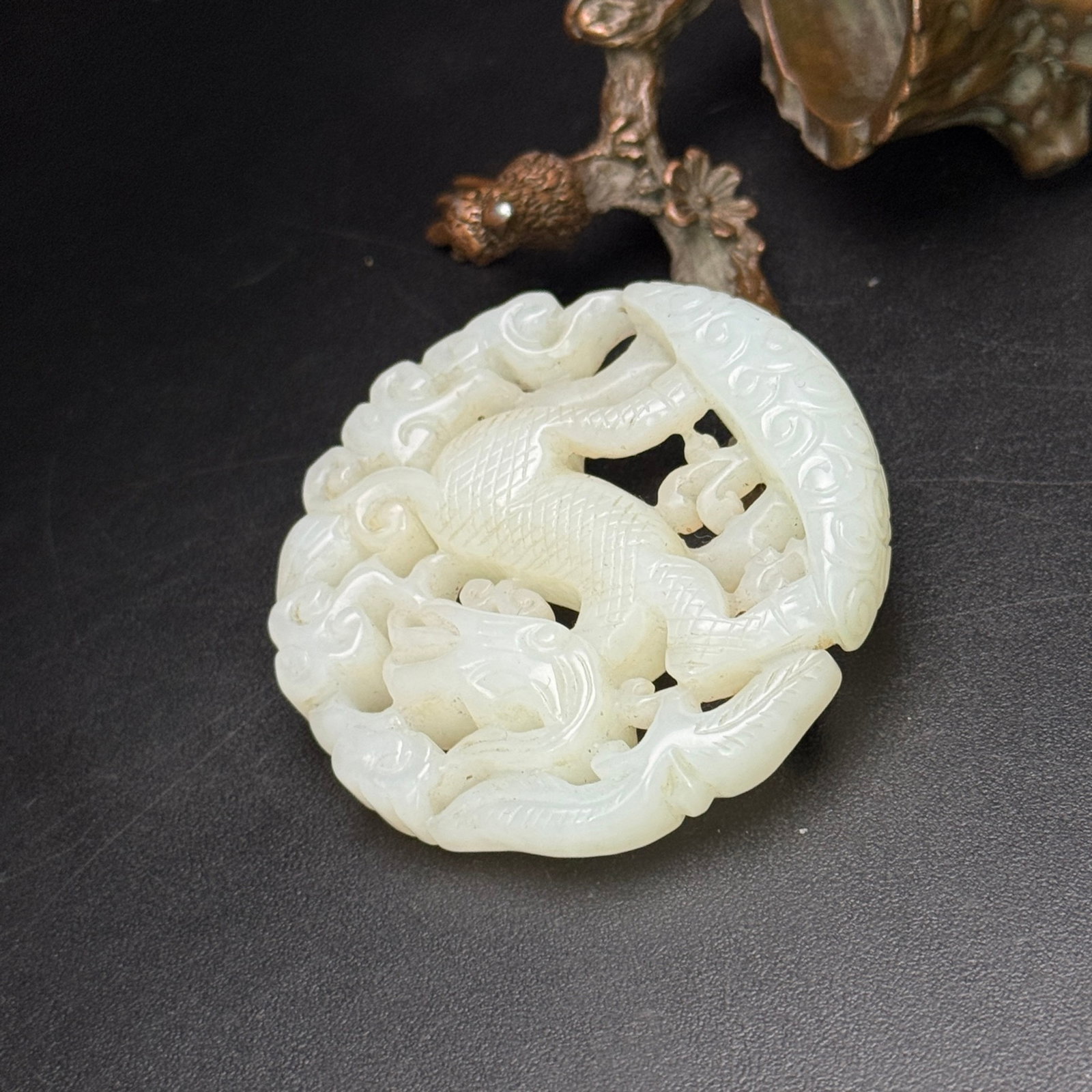 An Exquisite White Jade Kylin Pattern Pendant - 5