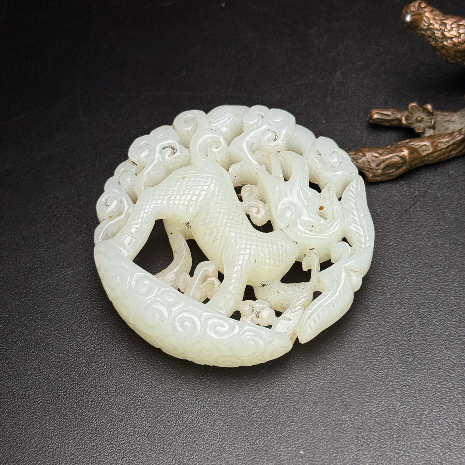 An Exquisite White Jade Kylin Pattern Pendant - 7