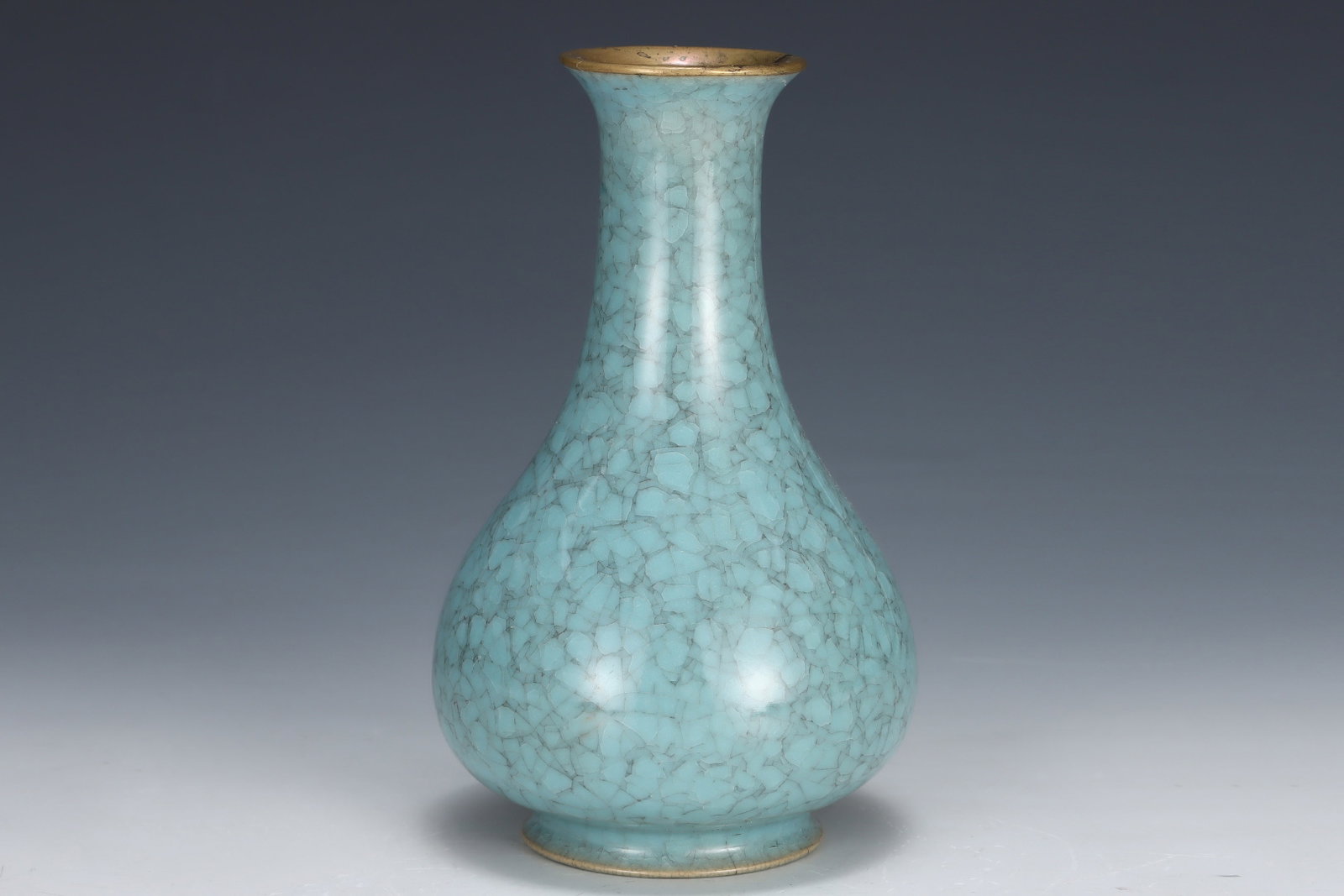 An Exquisite Ru yao Vase - 3