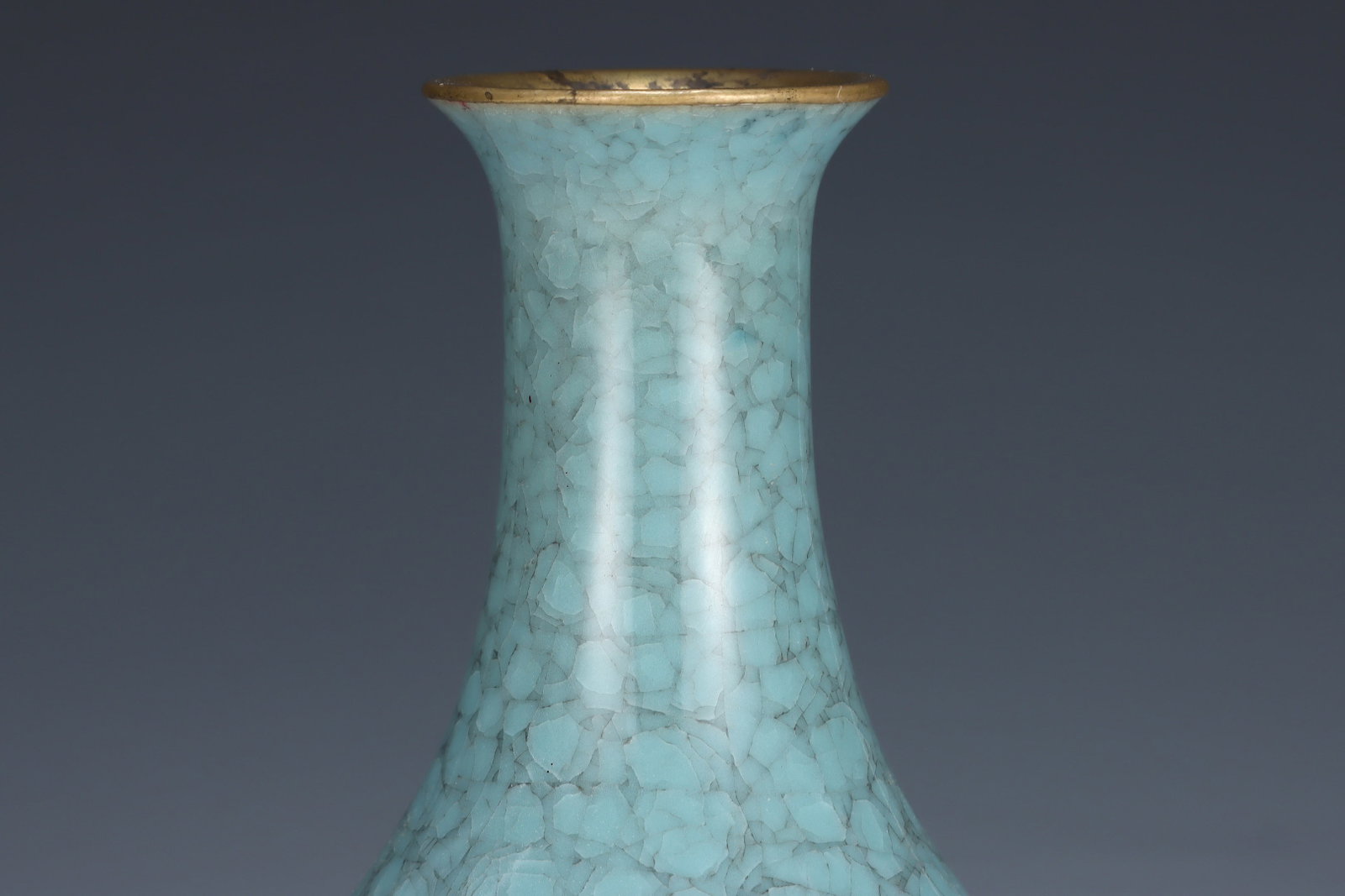 An Exquisite Ru yao Vase - 4