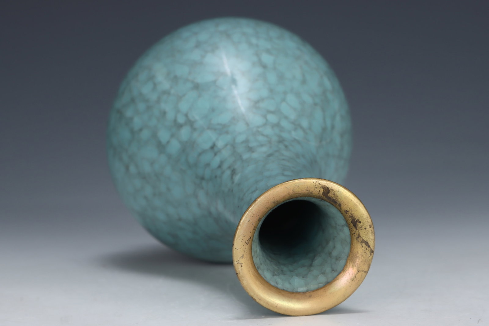 An Exquisite Ru yao Vase - 6