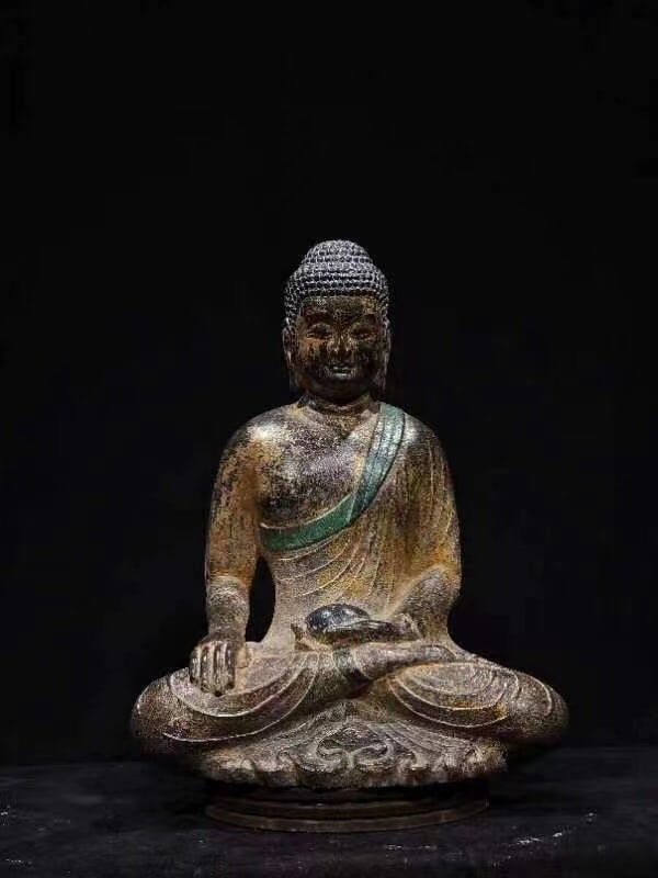 A Rare Limestone Painted Color Buddha Statue Ornament: A Rare Limestone Painted Color Buddha Statue Ornament,Qing Dynasty, China,Size:23.6inx15.7inx11.8in 青石彩绘佛像摆件,中国清代