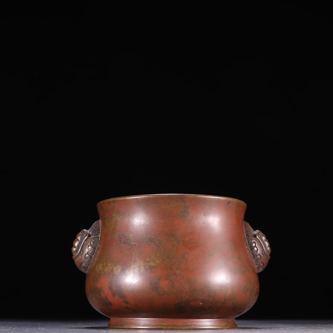 An Exquisite Bronze Beast-Ears Censer: An Exquisite Bronze Beast-Ears Censer,Ming Dynasty, China,Xuande Six-character Mark,Size:3.4inx5in,Weight:925.3g 铜兽耳香炉,中国明代,宣õ