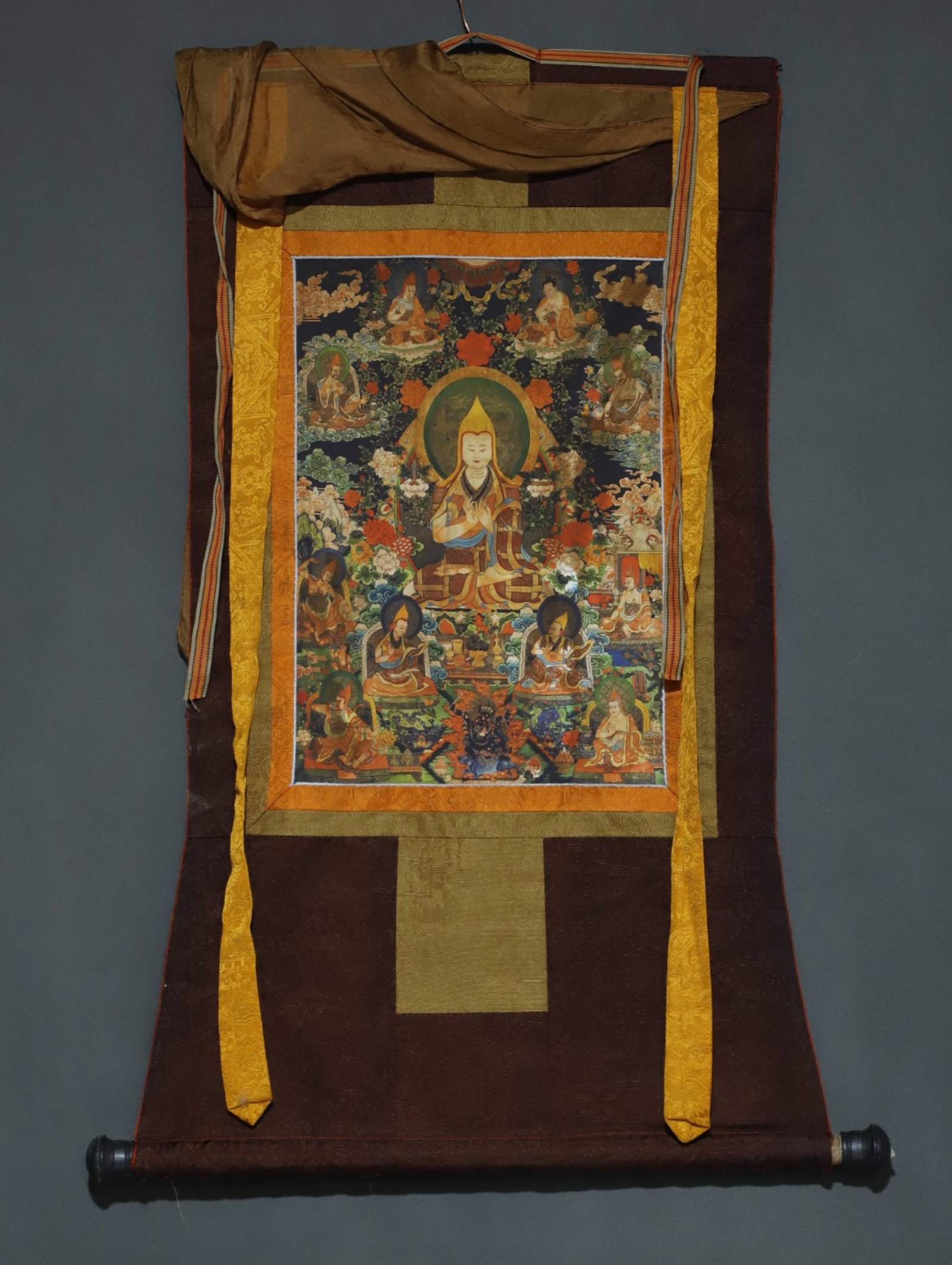 A Rare Brocade Painted Color Statue of Tsongkhapa Tangka: A Rare Brocade Painted Color Statue of Tsongkhapa Tangka,Qing Dynasty, China,Size:34.6inx18.1in,(Without frame)16.5inx11in