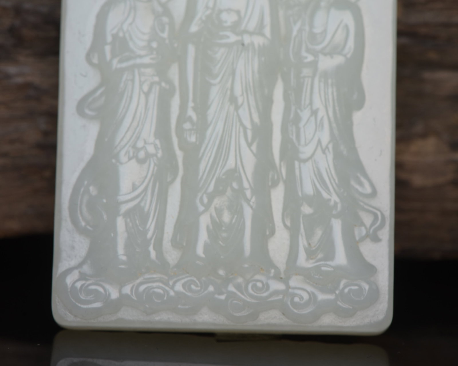 An Exquisite White Jade Figure Pattern Pendant - 7