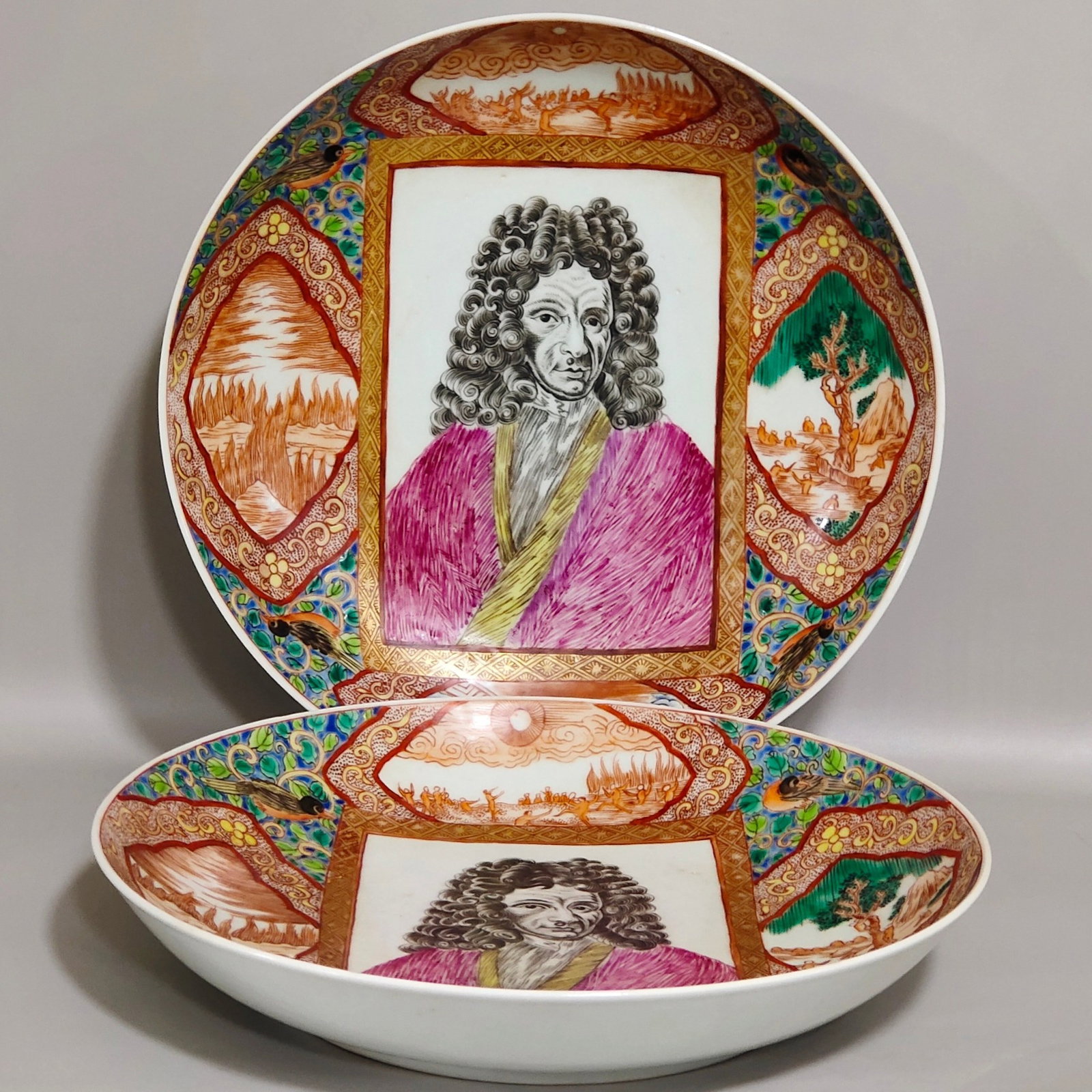 A Pair of Exquisite Famille-Rose Figure Pattern Plates: A Pair of Exquisite Famille-Rose Figure Pattern Plates,Qing Dynasty,China,Size:1.7inx22..0.8in 一对粉彩人物纹盘子,中国清代