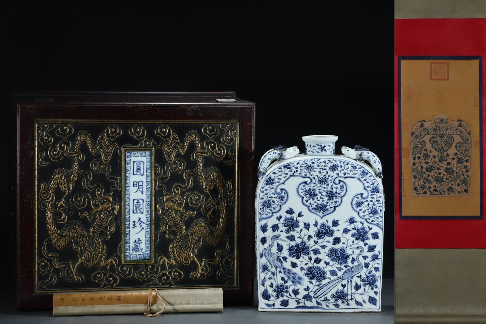 A Huge Blue and White Flower and Bird Pattern Four Ears Pot,with Chinese Vertical Scroll Ink: A Huge Blue and White Flower and Bird Pattern Four Ears Pot,with Chinese Vertical Scroll Ink Painting on Silk,Yuan Dynasty,China,Size:(Without frame)25.2inx12.6in,(Porcelain)15.7inx11.6in 青!