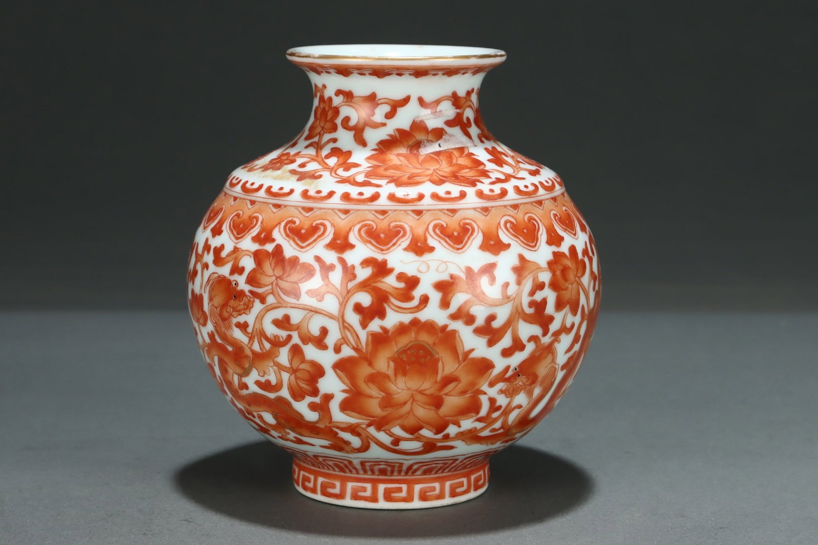 An Exquisite Iron-Red Lotus Pattern Jar - 3