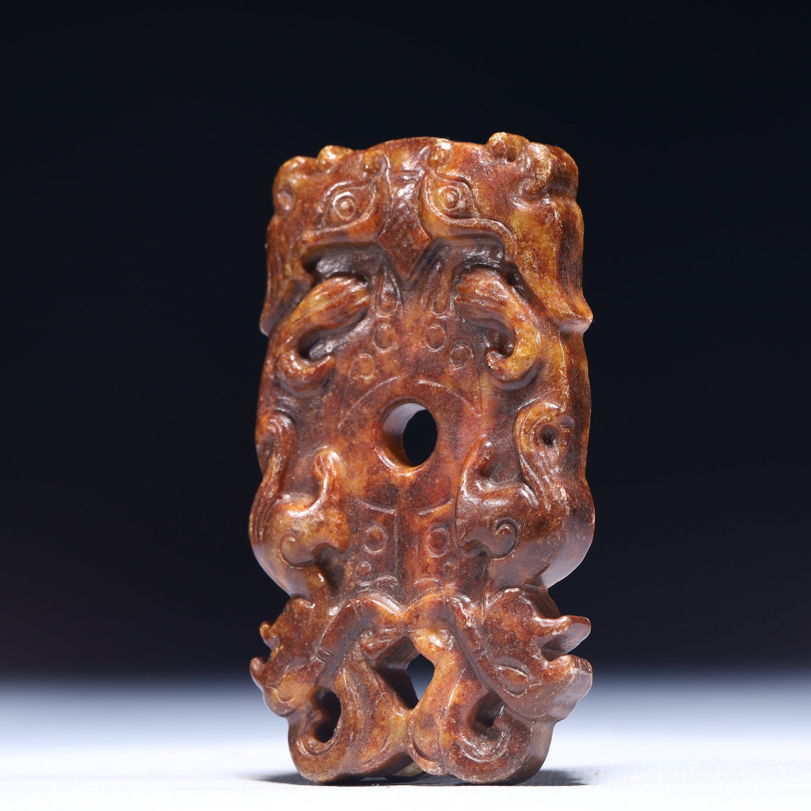 An Exquisite Archaic Jade Beast-Face Pattern Pendant - 3