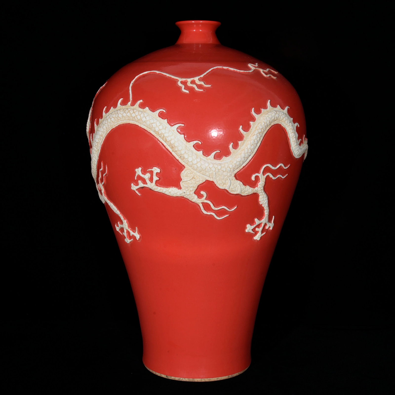 A Huge Red Glazed Dragon Pattern Vase - 3