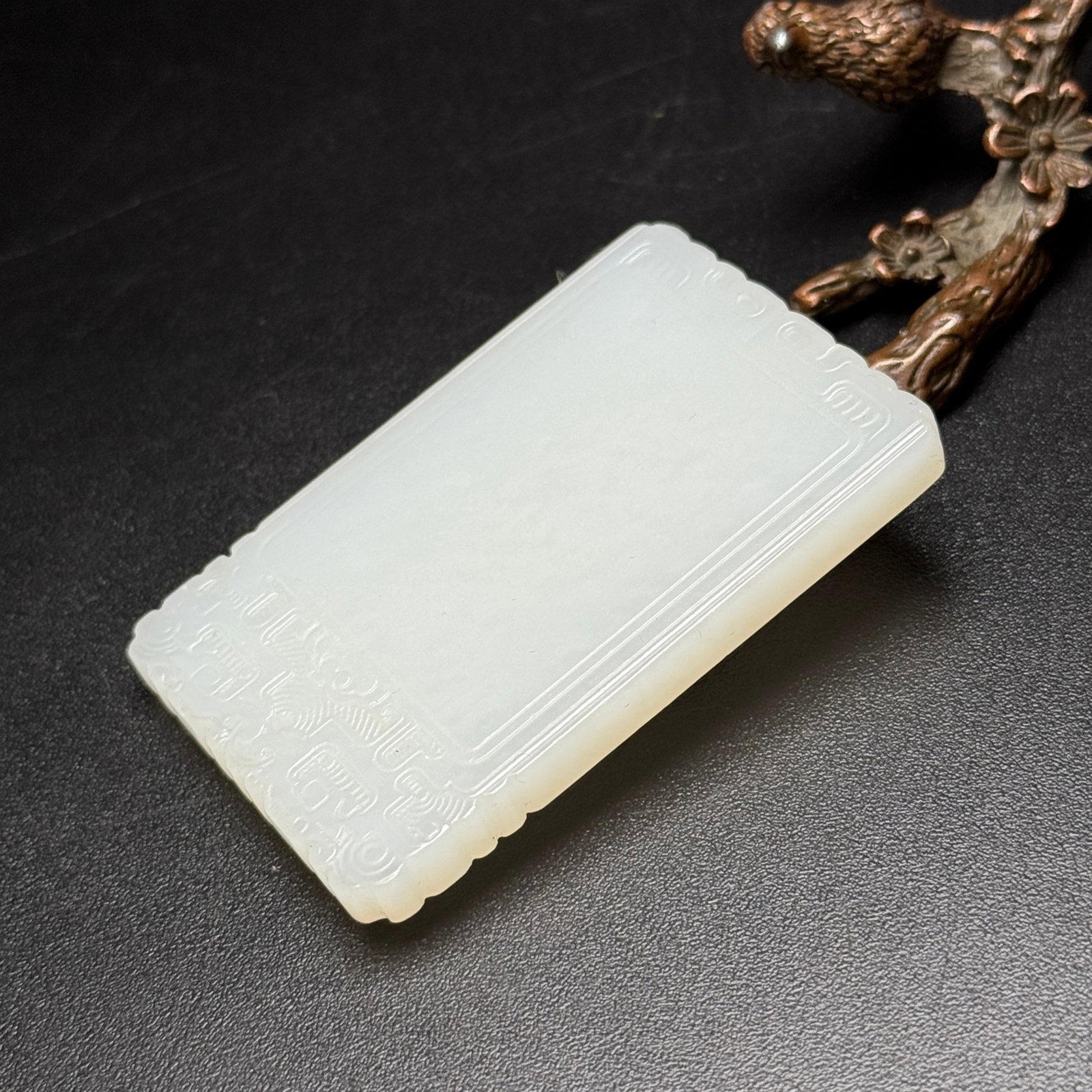 An Exquisite White Jade Pendant - 4