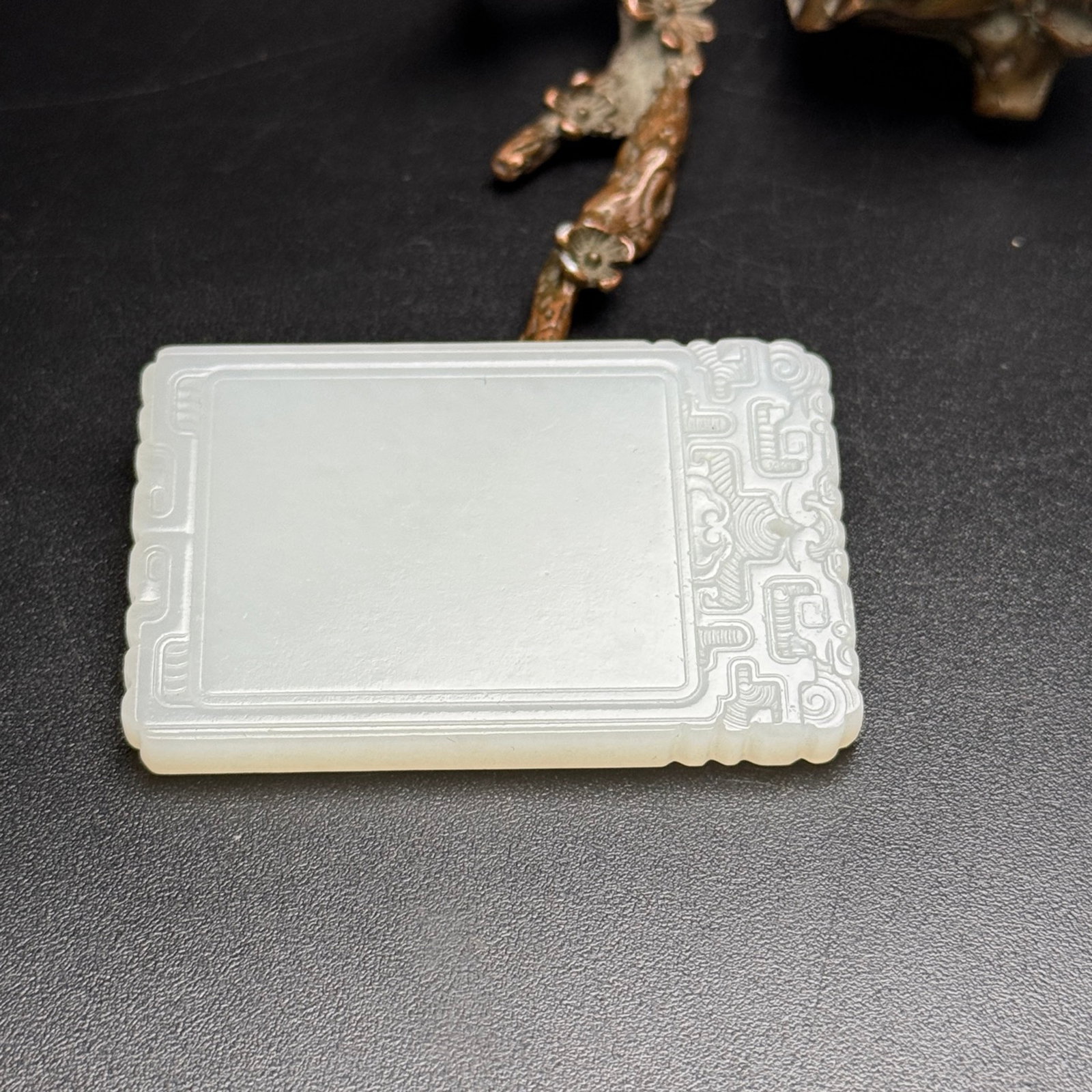 An Exquisite White Jade Pendant - 7