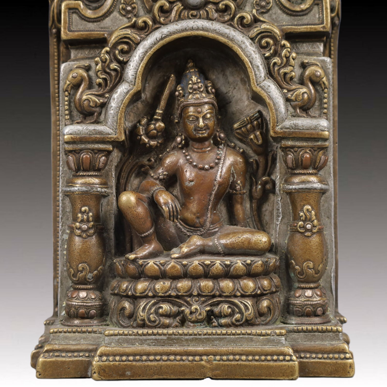 A Solemn Bronze Statue of Manjusri - 3
