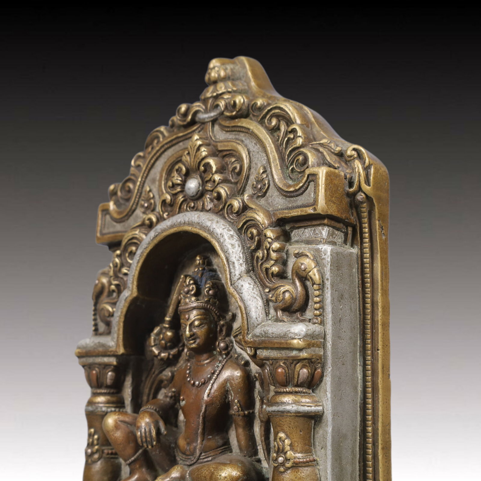 A Solemn Bronze Statue of Manjusri - 5