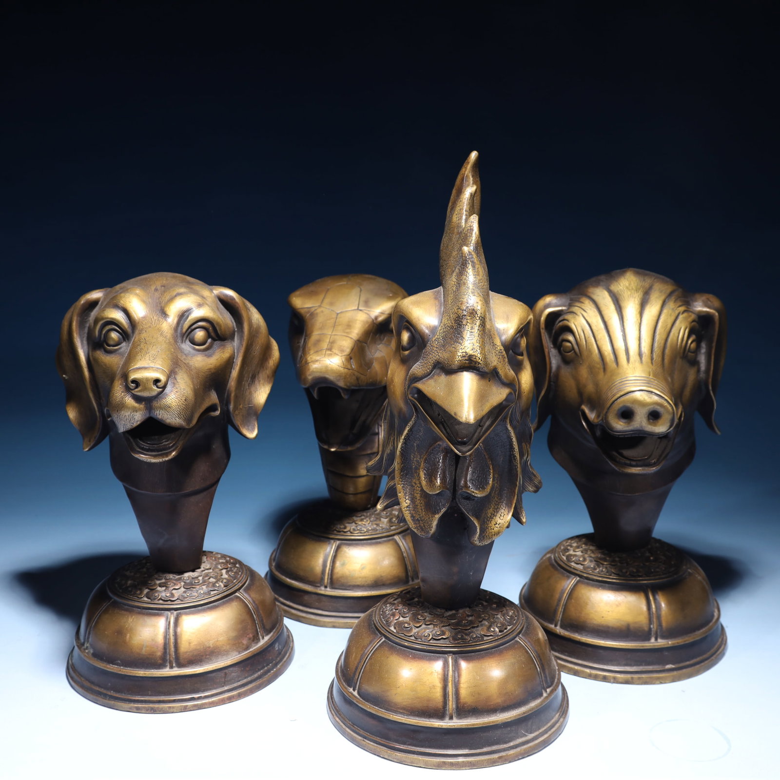 A Set of Fine Bronze the Twelve Chinese Zodiac Signs Ornaments: A Set of Fine Bronze the Twelve Chinese Zodiac Signs Ornaments,Qing Dynasty,China,Size:8.3inx4.7inx12.6in,Weight:58050g 一套铜十二生肖摆件,中