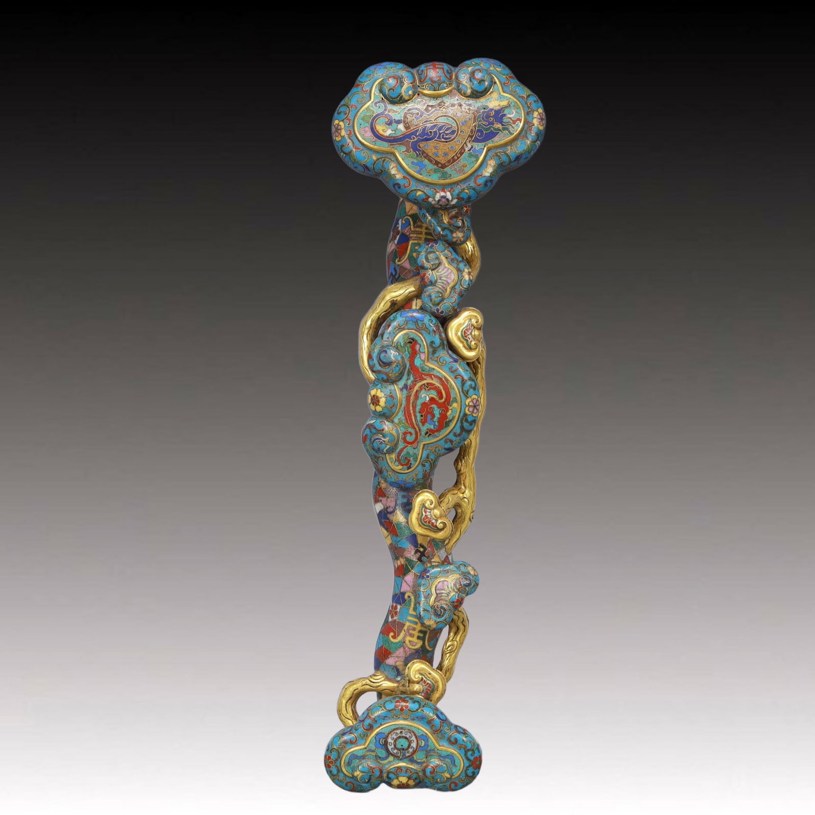 An Exquisite Cloisonne Dragon and Phoenix Pattern Ruyi: An Exquisite Cloisonne Dragon and Phoenix Pattern Ruyi ,Qing Dynasty, China, Qianlong Four-character Mark,Size:14.6inx4.1inx2.8inWeight:1000g 景泰蓝龙凤纹如&#