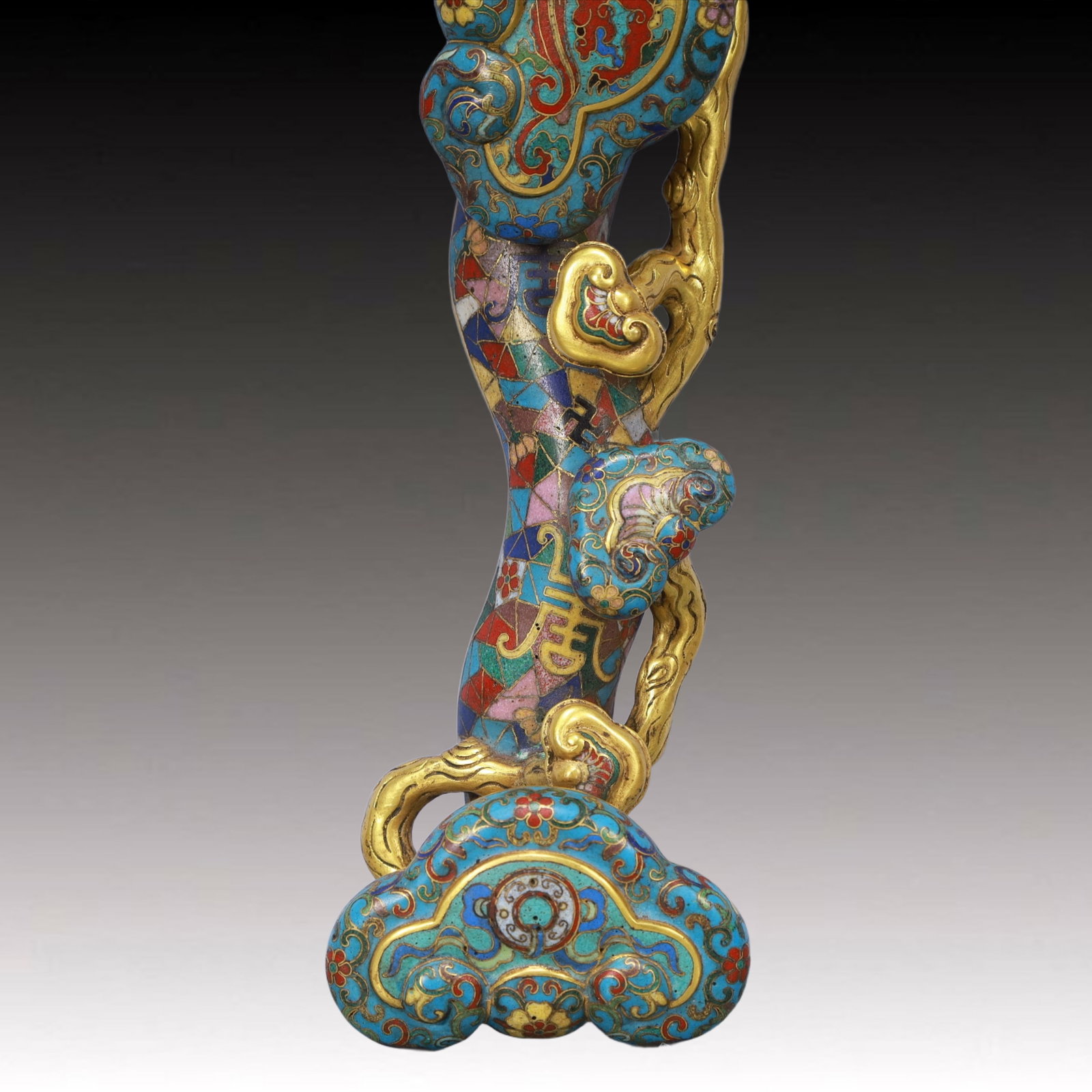 An Exquisite Cloisonne Dragon and Phoenix Pattern Ruyi - 4