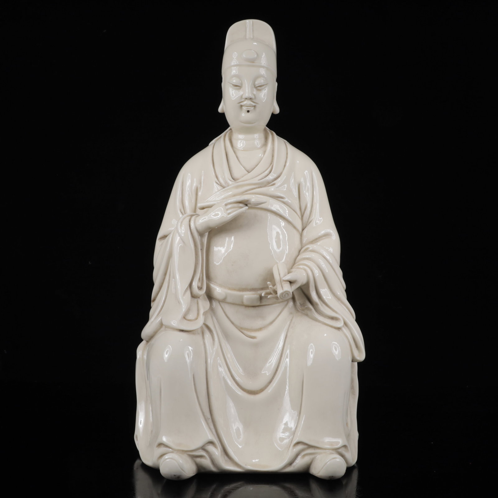An Exquisite Blance-De-Chine Figure Ornament: An Exquisite Blance-De-Chine Figure Ornament,Qing Dynasty,China,Size:6.7inx6.3inx13.4in,Weight:2200g 德化瓷人物摆件,中国清代