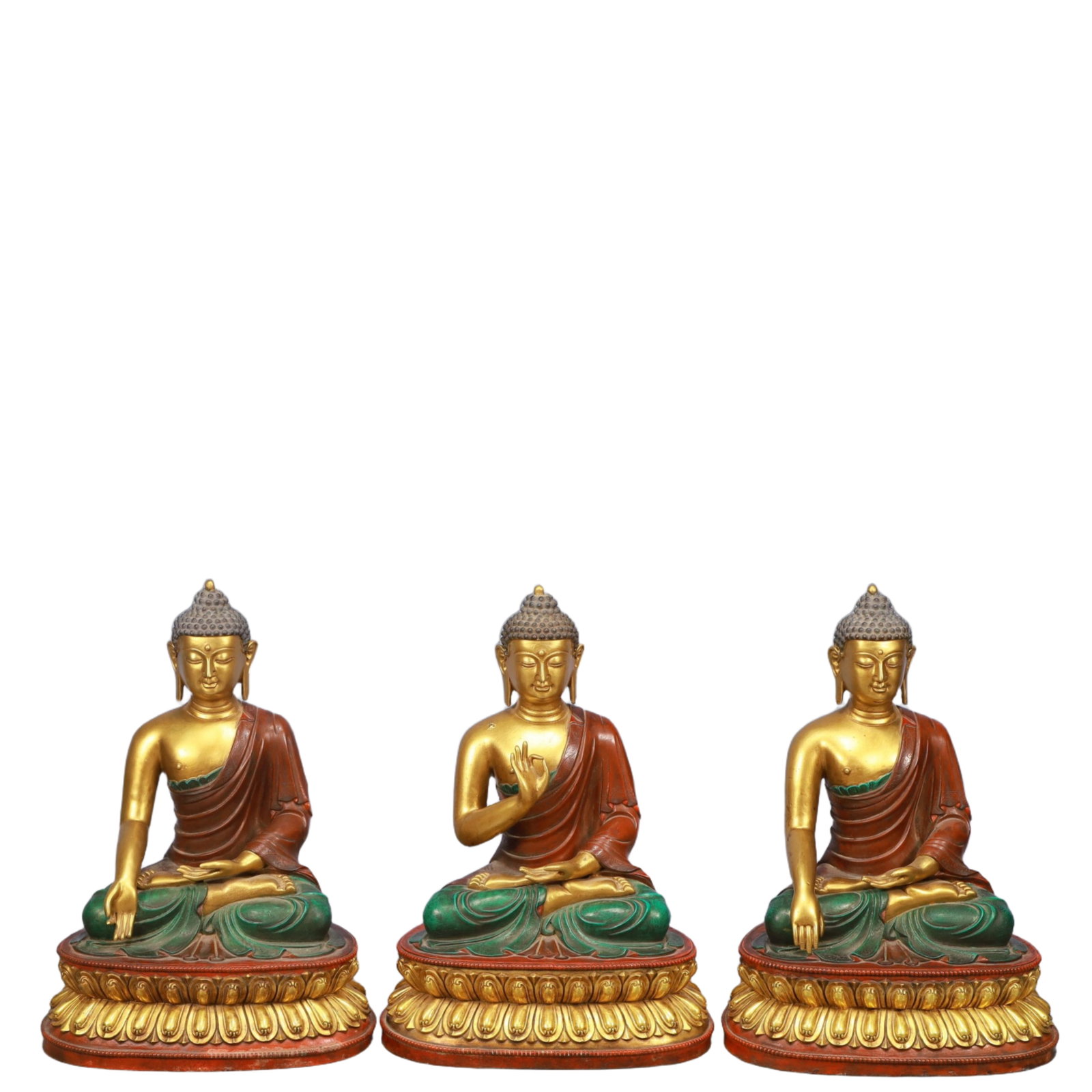 A Set of Gilt Bronze Statue of Sakyamuni: A Set of Gilt Bronze Statue of Sakyamuni,Qing Dynasty, China,Size:9.1inx6.7inx12.2in,Weight:16750g 铜鎏金如来像,中国清代